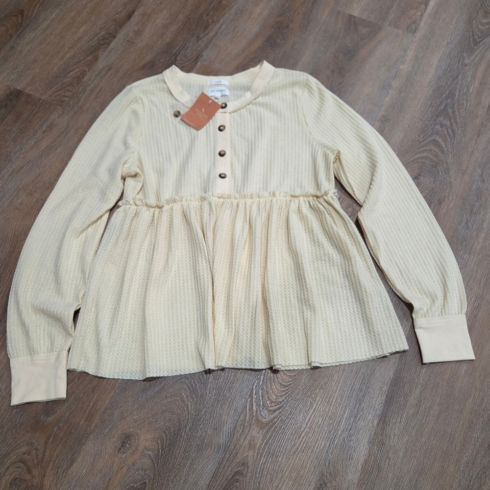 Blu Pepper Ivory Waffle Knit Babydoll Henley Top Long Sleeve Cream Large NWT